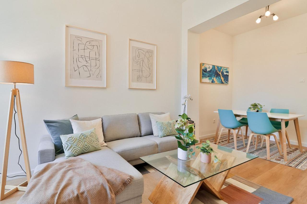 C74 - Marvelous 3 Bedroom In Historical Malaga